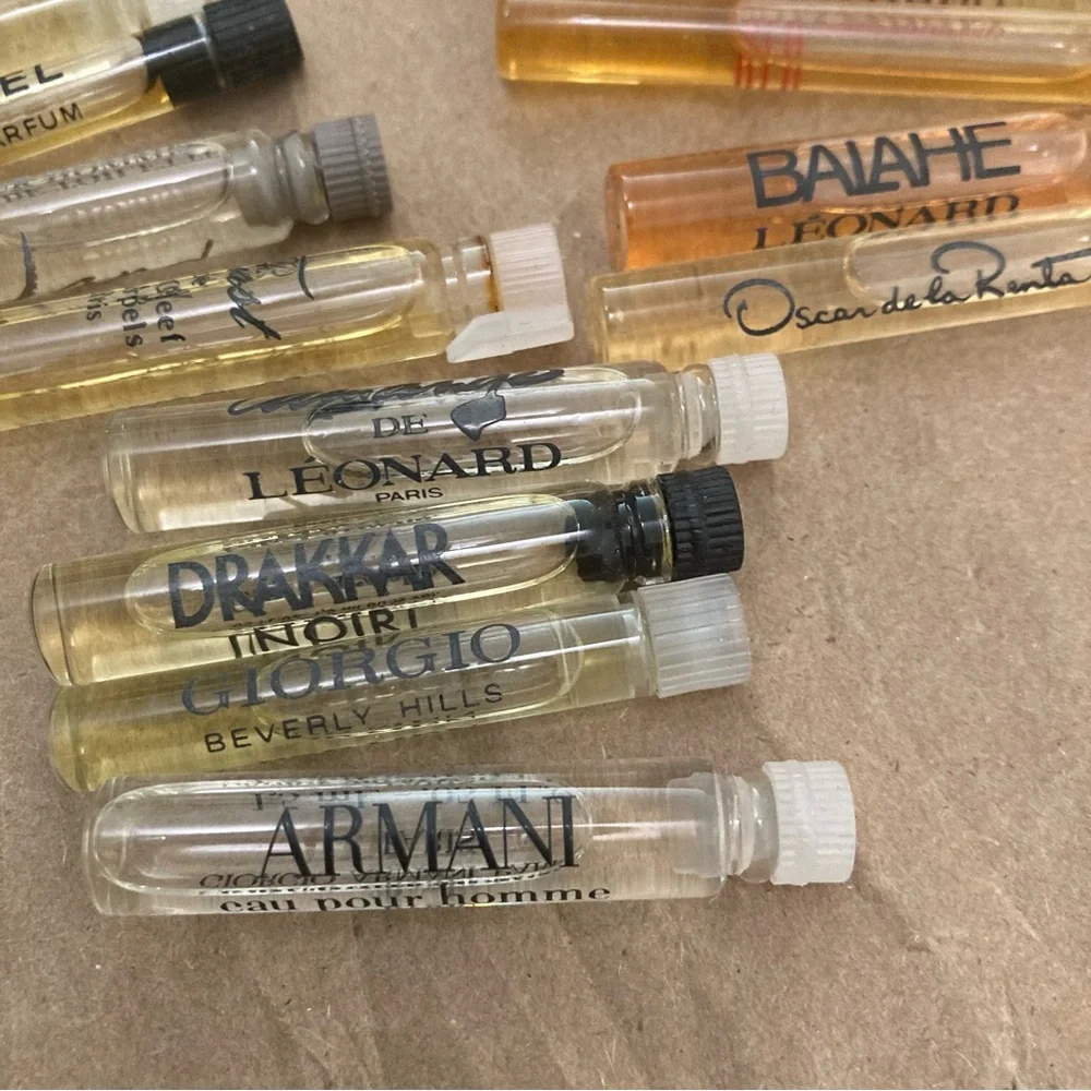 14 pieces sample vials